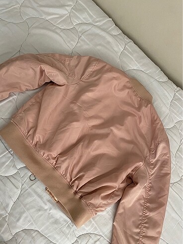 m Beden pembe Renk Pull&Bear pembe bomber ceket