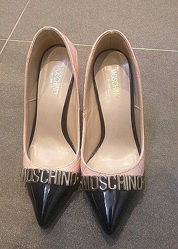 Moschino Moschino stiletto