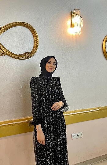 Zara Tesettür abiye satılık