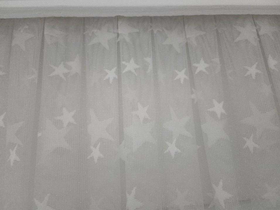 Beyaz Yıldız Desenli Tül Perde - Görsel 3