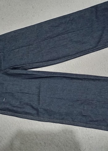 Lacivert Düz Kesim Kadın Kot Pantolon
