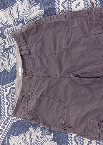 Düğmeli Kahve rengi şort - Görsel 4