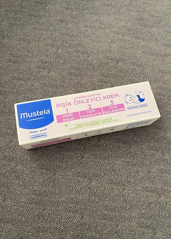 Mustela