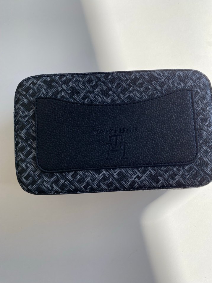 Tommy Hilfiger Çanta - Görsel 2