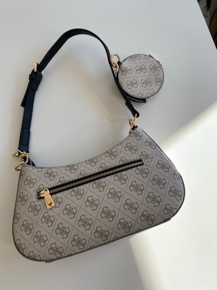 Guess Omuz Çantası - Görsel 2