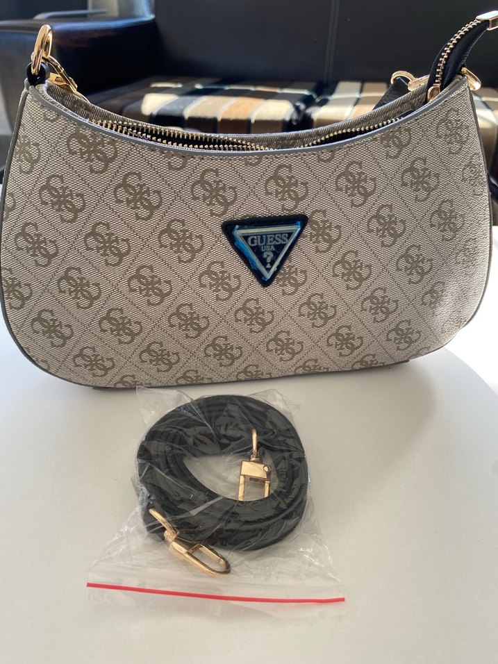 Guess Omuz Çantası - Görsel 3