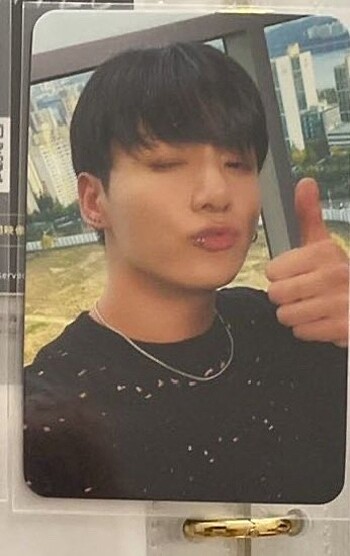 Jungkook golden pc