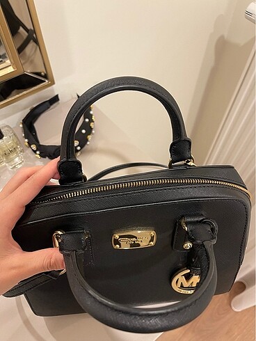  Beden siyah Renk Michael kors kadın çanta