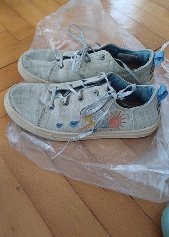 34 Beden mavi Renk Düğmeli Bağcıklı Denim Kız Çocuk GünlükAyakkabı