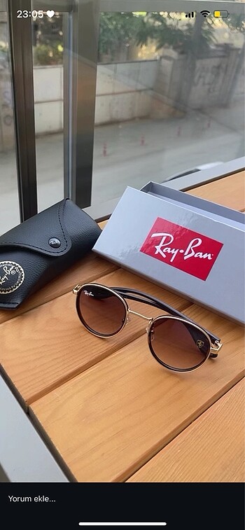 Ray Ban