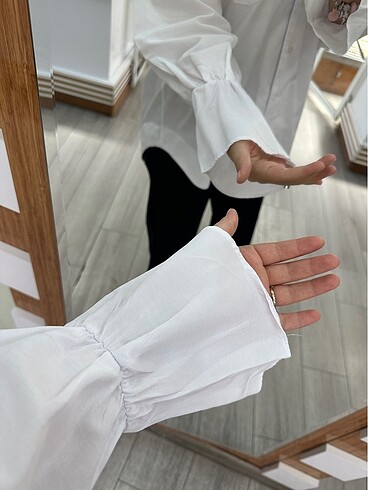Diğer Beyaz pamuklu gömlek,s beden 36-38e uygun
