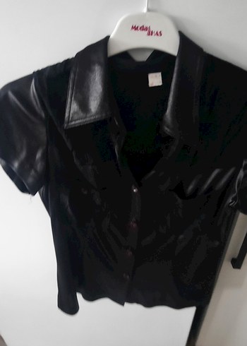 Düğmeli Siyah Deri gorunumlu Kadın Gömlek - Görsel 6