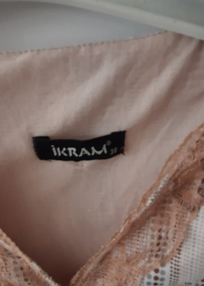 Ozel güzel bi elbise - Görsel 4