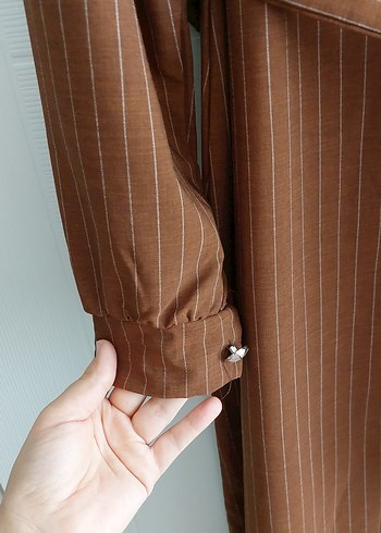 Düğmeli Uzun Kahverengi Kadın Elbise - Görsel 2