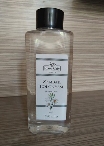 Rose City Zambak Kolonyası 380 ml - Görsel 3