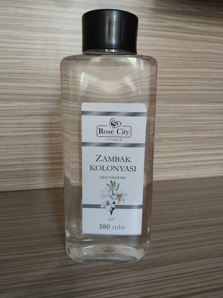 Rose City Zambak Kolonyası 380 ml - Görsel 2