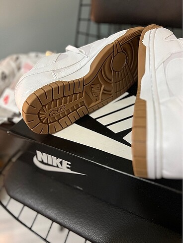 42 Beden beyaz Renk Nike air dunk jumbo white gum