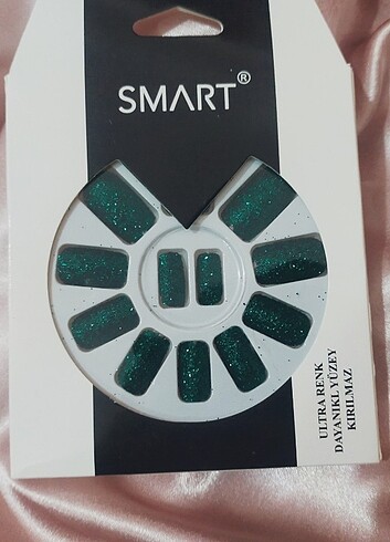 Flormar Takma tırnak 