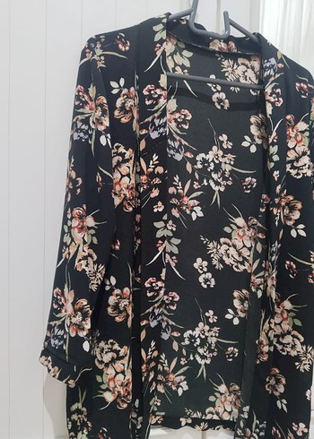 Diğer Siyah Çiçekli Bohem Kadın Kimono