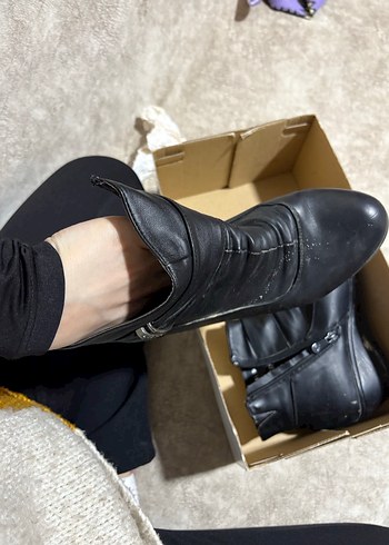 Siyah kadın Kayak Botu Tokalı Kauçuk Taban - Görsel 2