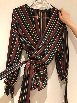 Zara kruvaze saten bluz 