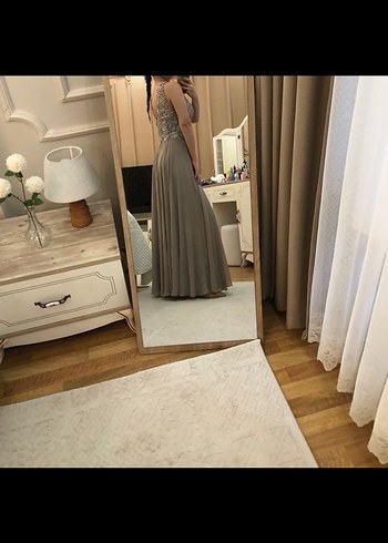 Boncuk İşlemeli Gri Uzun Abiye Elbise - Görsel 2