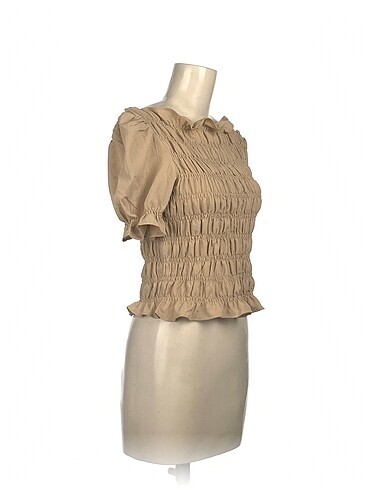 H&M H&M Bluz %70 İndirimli.