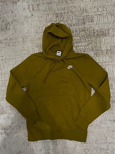 nike sweatshirt