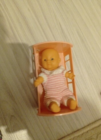 Beşik ve bebek