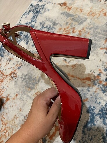 40 Beden Zara bordo topuklu ayakkabı