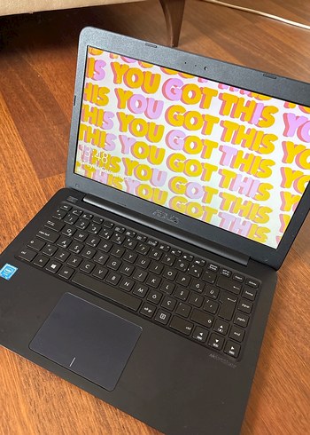 Beden Siyah ASUS Dizüstü Bilgisayar