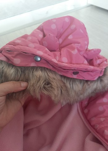 Pembe Puantiyeli Bebek Tulumu Kürklü Kapüşonlu - Görsel 3