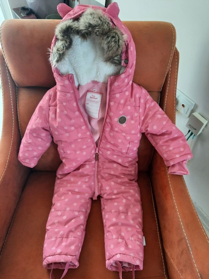 Pembe Puantiyeli Bebek Tulumu Kürklü Kapüşonlu - Görsel 2