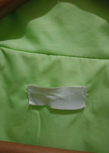 Kadın Yeşil Midi Fermuarlı yağmurluk - Görsel 4