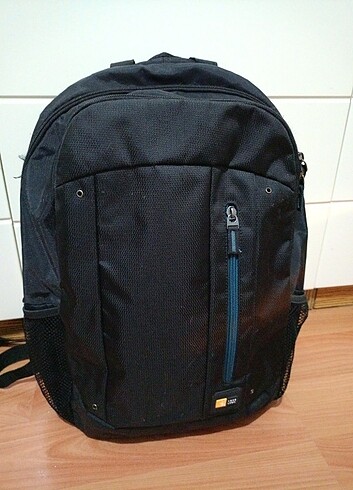 Case Logıc laptop dırt çantası