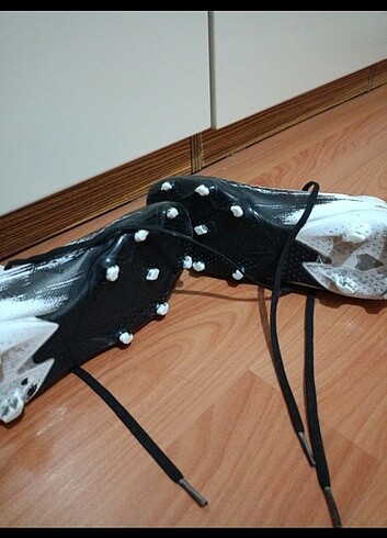 36 Beden Adidas Predator crampon