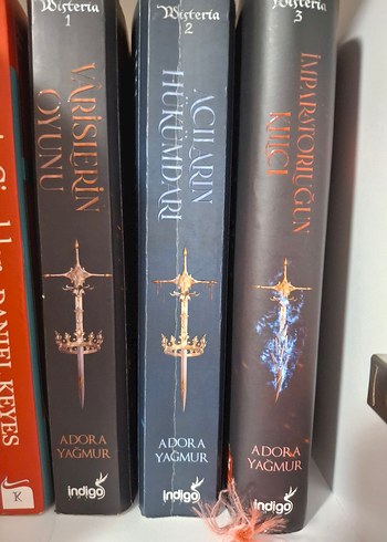 Adora Yağmur Wisteria 3 Kitap Seti