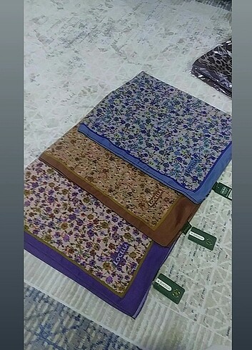 Şal ve eşarp