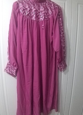 Pembe saten ipek karışımı elbise