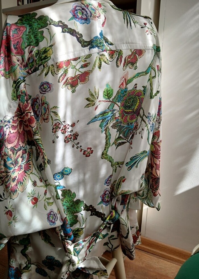 İpekyol önü açık bluz - Görsel 4