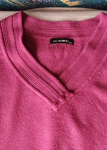 Bordo V Yaka Düğmeli Kadın Kazak - Görsel 2