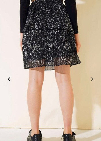 Kadın Siyah Fırfırlı Mini Etek - Görsel 3
