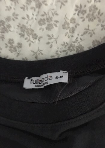 Kız Siyah Baskılı Kısa Kollu Tişört - Görsel 2