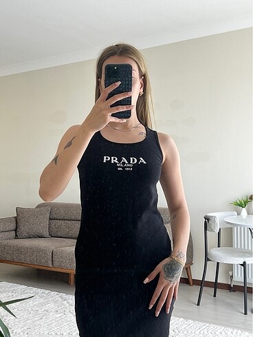 m Beden Prada elbise