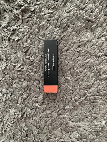 Mac velvet tedyy