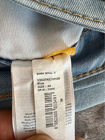 38 Beden Bermuda jean