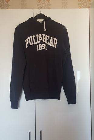 koyu gri kapşonlu sweatshirt