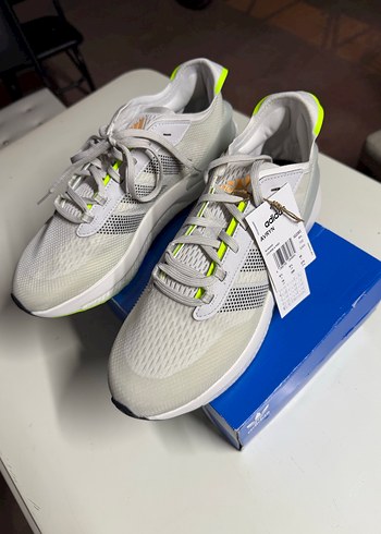 Adidas Erkek Gri Beyaz Spor Ayakkabı // Adidas avryn 44 numara - Görsel 2