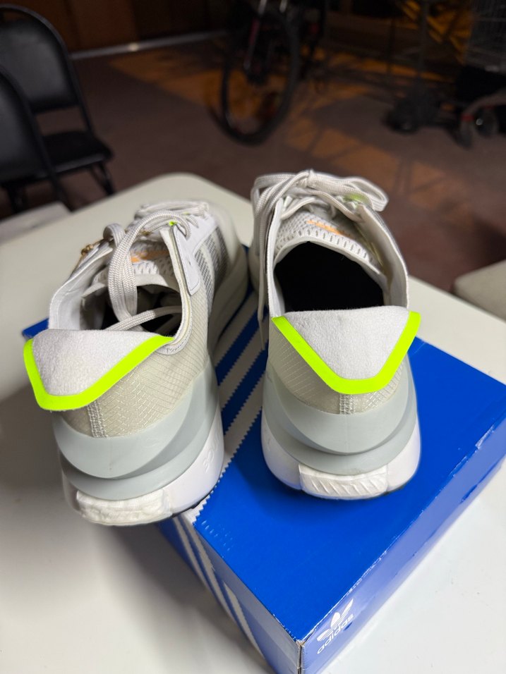Adidas Erkek Gri Beyaz Spor Ayakkabı // Adidas avryn 44 numara - Görsel 5