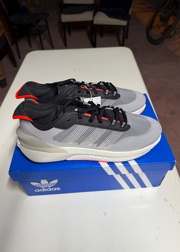 Adidas tek ebat